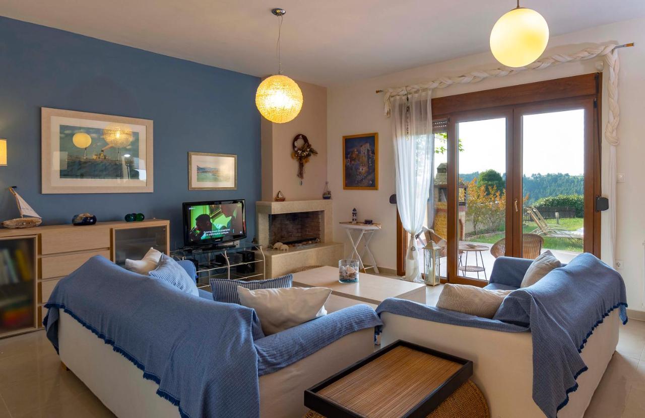 #Luxlikehome Hill Summer Villa Elani Bagian luar foto