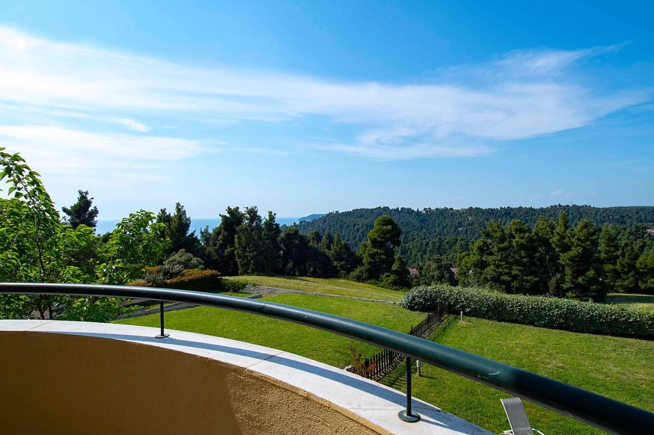 #Luxlikehome Hill Summer Villa Elani Bagian luar foto